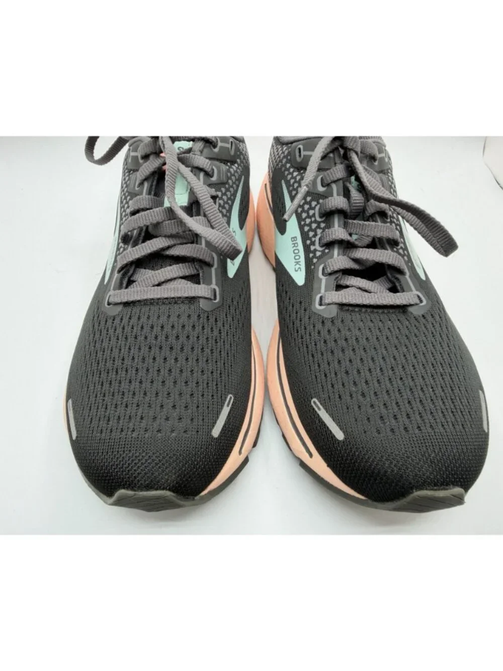 Brooks Ghost 14 Running Sneakers Womens Size 9M Black/Pearl/Peach Low Top Shoes